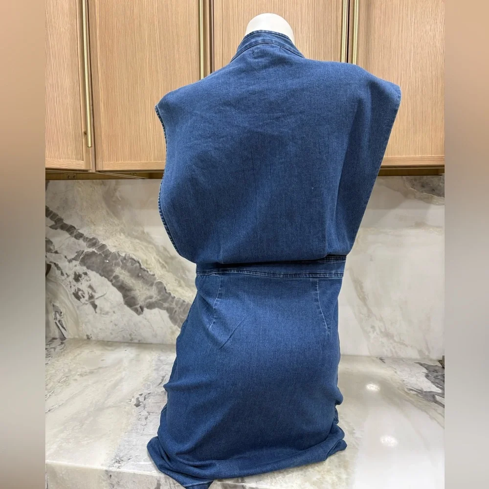 Blue Denim Sleeveless Dress - Picture 5 of 5